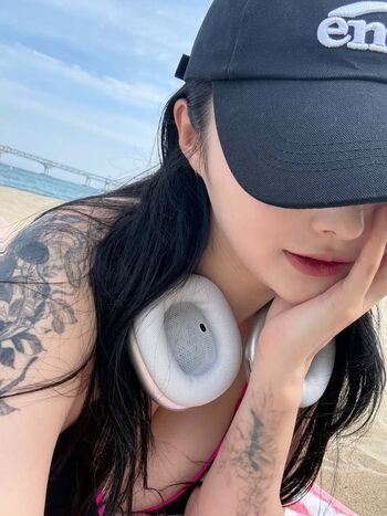 Full leaked Noahohc private onlyfans photo