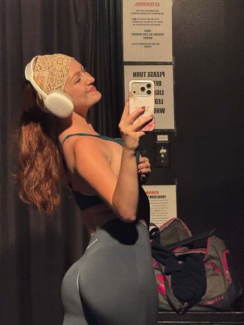 Full leaked Notemilyb page private onlyfans photo