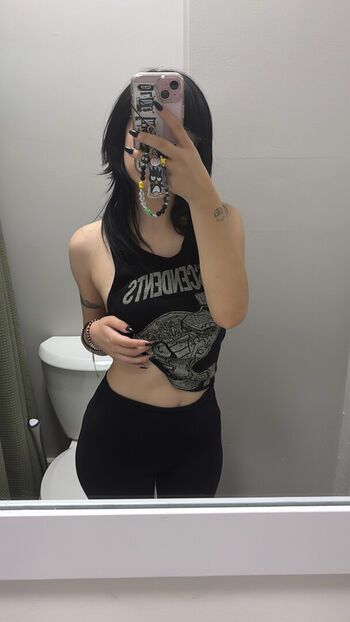 Full leaked Okneesuh private onlyfans photo