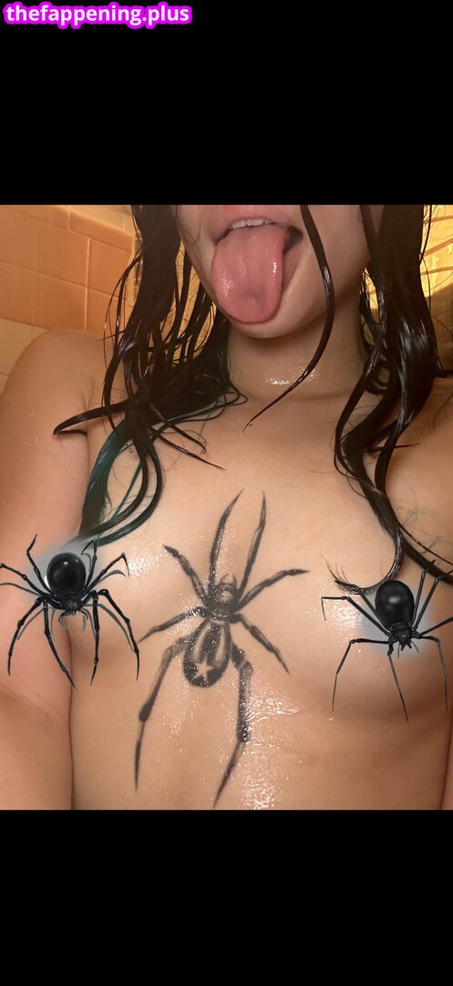 https: / oohlastella Foto OnlyFans Desnuda #25