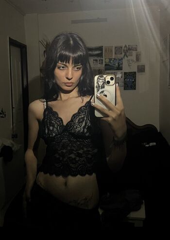 Full leaked Persian private onlyfans photo