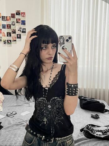 Full leaked Persian private onlyfans photo