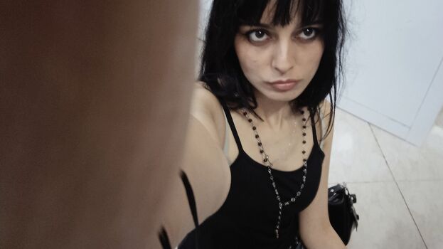 Full leaked Persian private onlyfans photo
