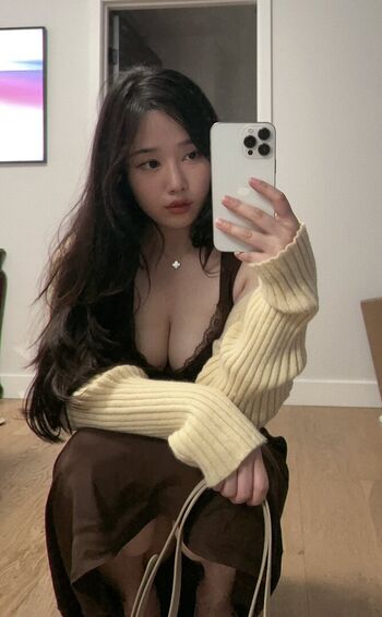 Full leaked Rllyerin/ private onlyfans photo