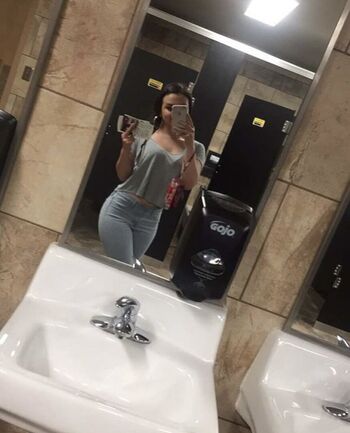 Full leaked Reina medina page private onlyfans photo