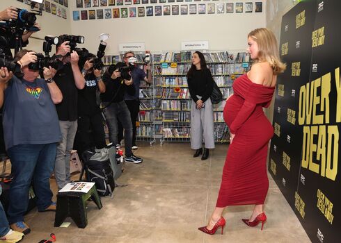 Full leaked Samara weaving page private onlyfans photo