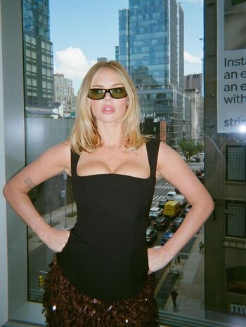 Full leaked Samara weaving private onlyfans photo