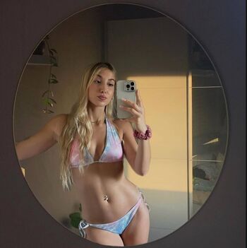 Full leaked Sandractive private onlyfans photo