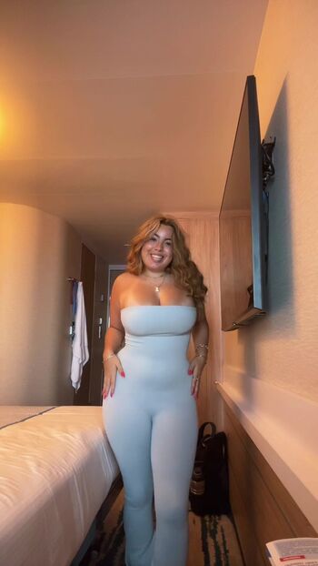 Full leaked Cheelene ang/ private onlyfans photo