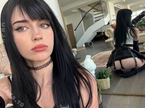 Full leaked Soogsx private onlyfans photo