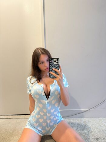 Full leaked Sophie mudd private onlyfans photo