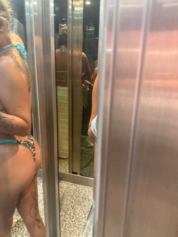 Full leaked Sophioosh page private onlyfans photo