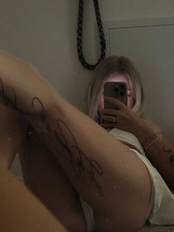 Full leaked Sophioosh page private onlyfans photo