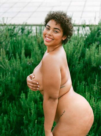 Full leaked Tabria majors page private onlyfans photo
