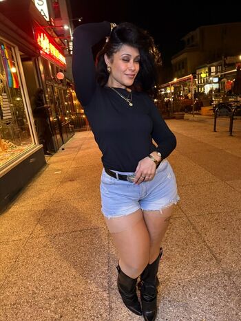 Full leaked Thickfancy private onlyfans photo