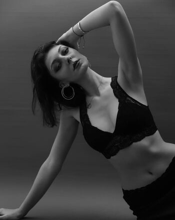 Full leaked Turkish girls page private onlyfans photo