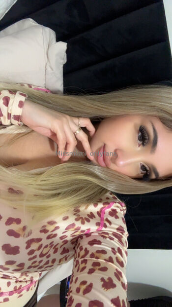 Full leaked Viixendoll private onlyfans photo