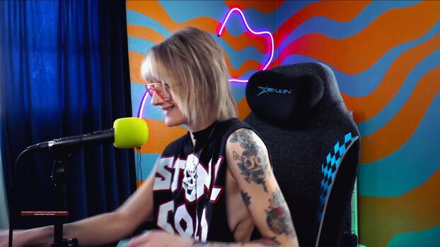 Full leaked Wheezyblonde private onlyfans photo