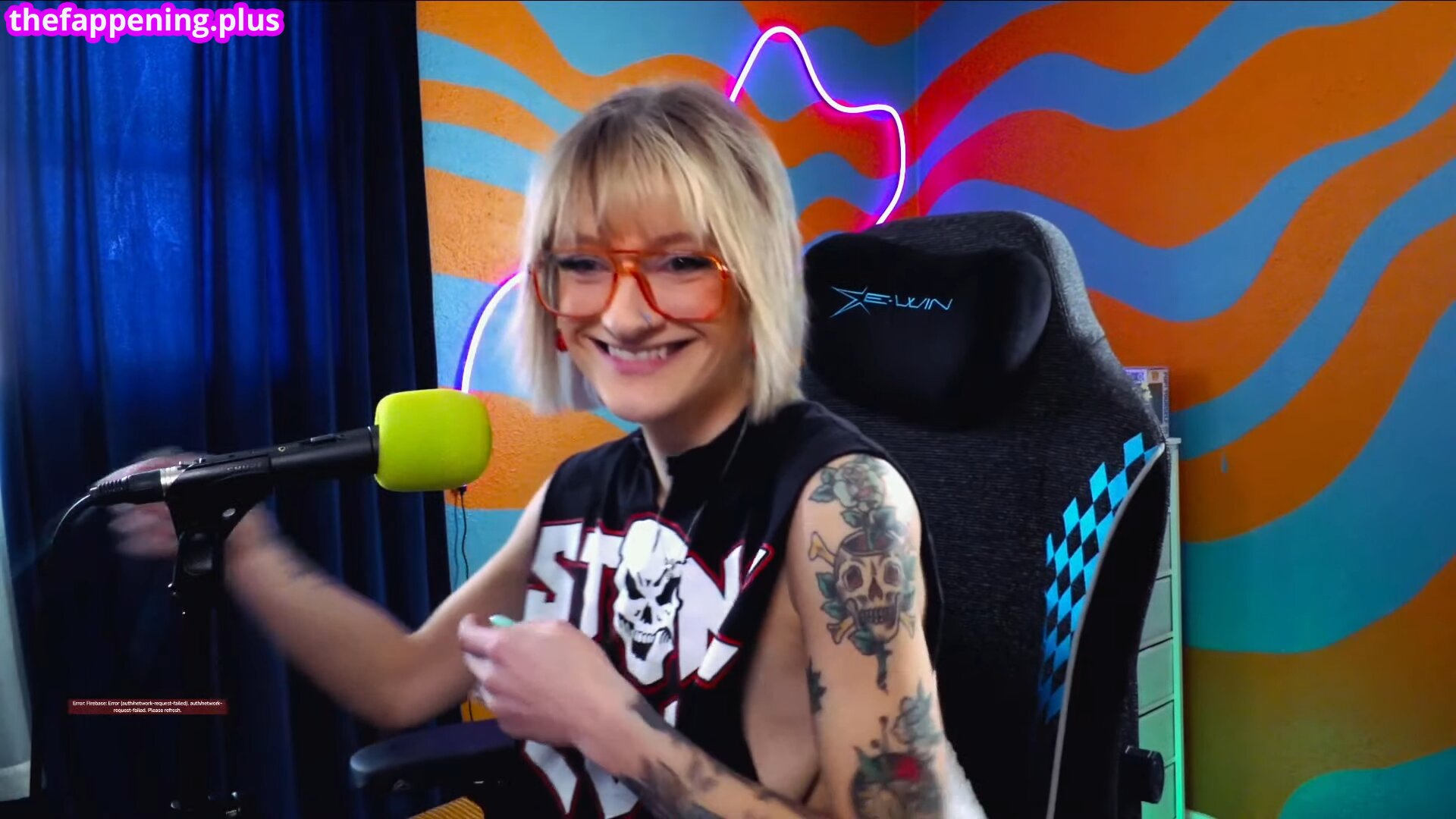 WheezyBlonde