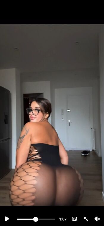 Full leaked Vien babina/ private onlyfans photo