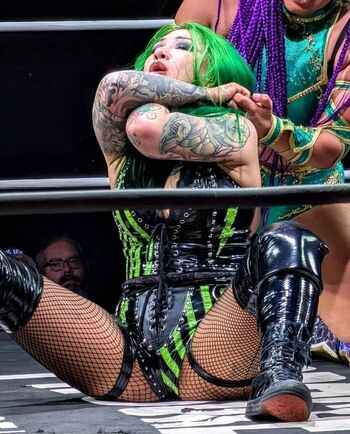 Full leaked Wwe shotzi page private onlyfans photo