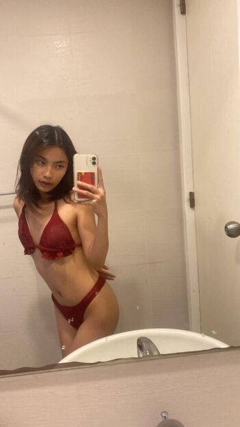 Full leaked Xyren woods private onlyfans photo