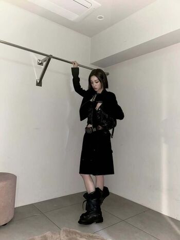Full leaked Yuqi private onlyfans photo